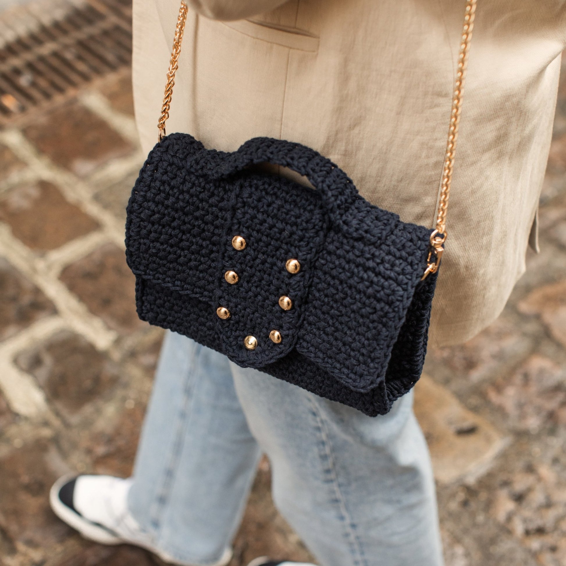 CHIC_MARINE_CROSSBODY_BAG