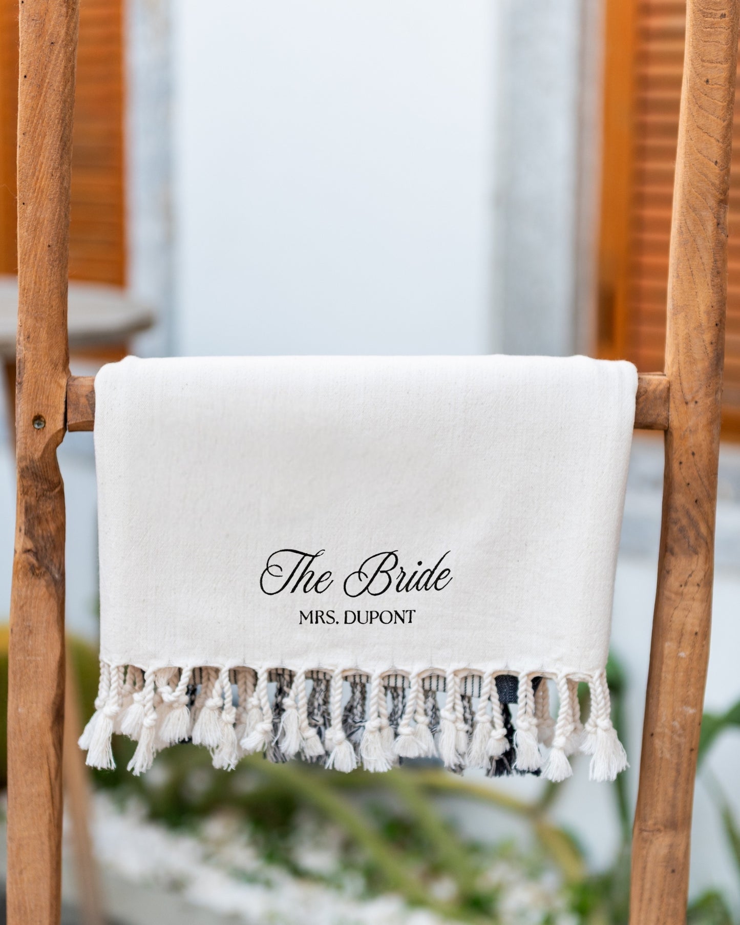 LUXURY BEACH TOWEL
