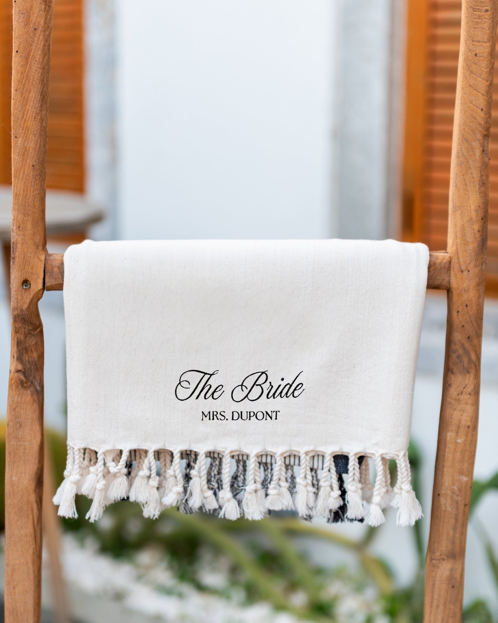 LUXURY BEACH TOWEL