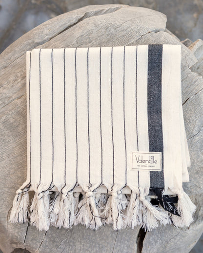 QUALIY BEACH TOWEL AND CLUTCH