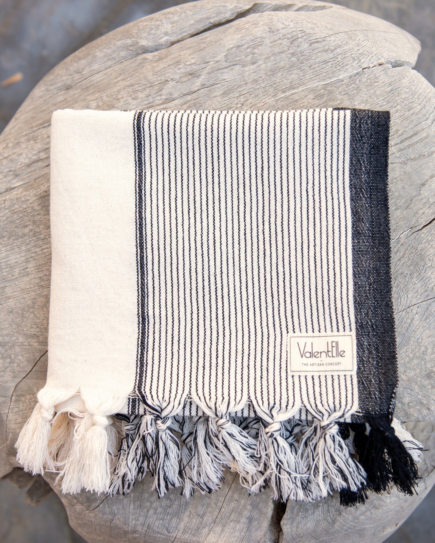 QUALITY_TURKISH_BEACH_TOWEL_1