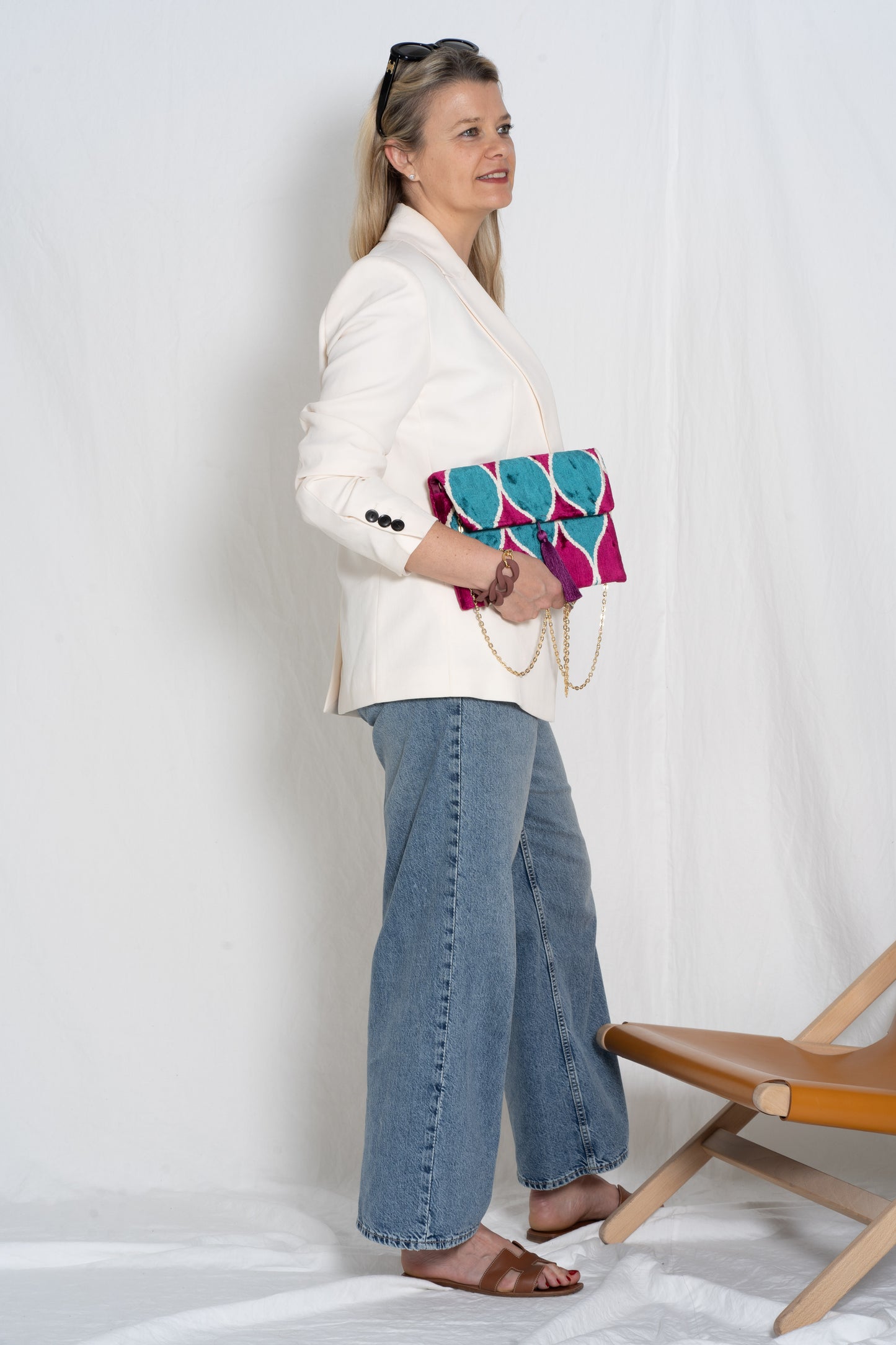 VELVET CLUTCH BAG